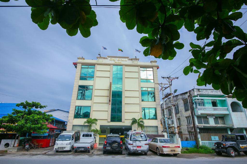 City Grand Hotel Мандалай Екстер'єр фото